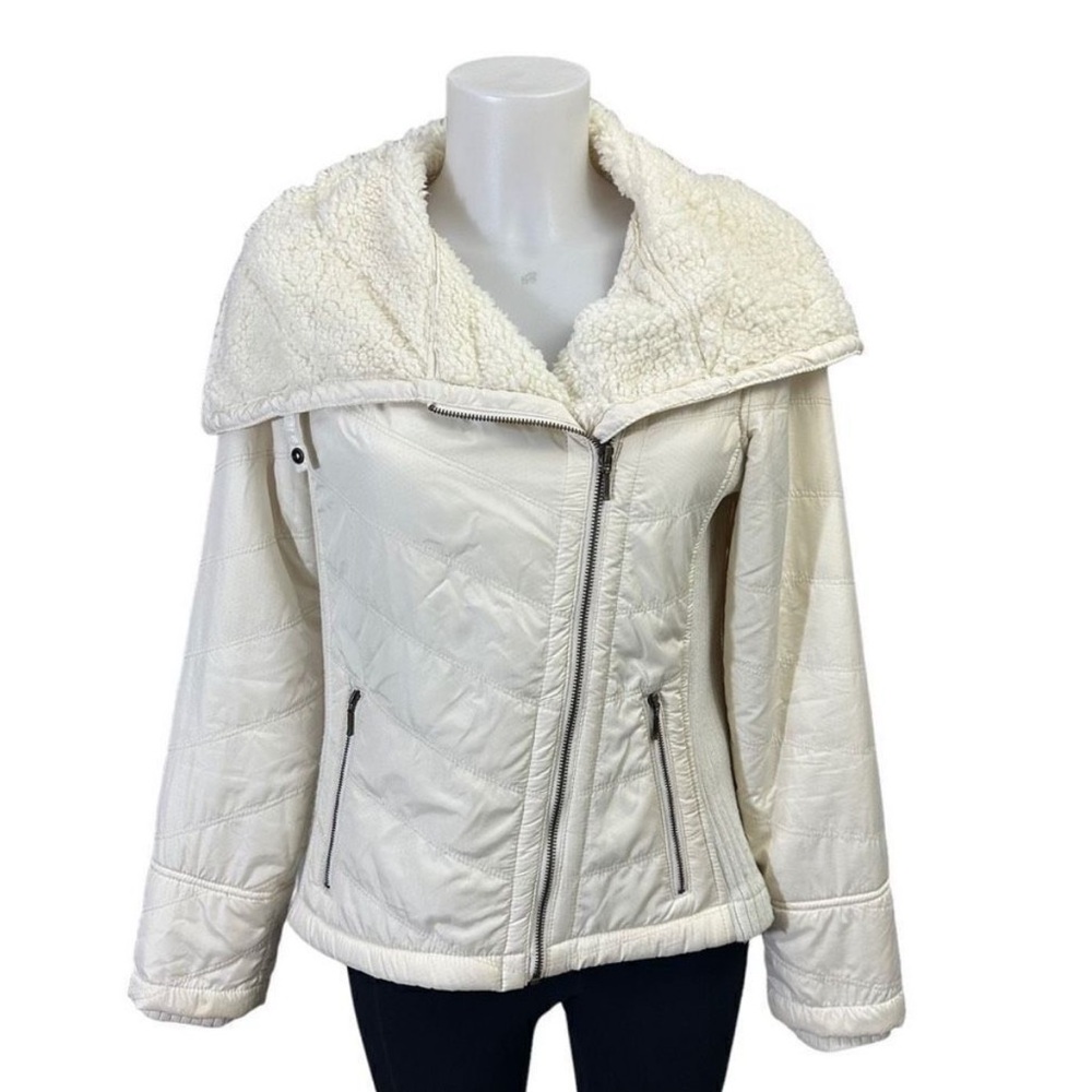 PRANA Womens
Cozy Fleece Lined Diva Puffer Jacket
Asymmetric Zip
High Neck - XS